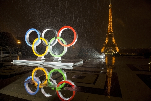 МВД Франции: Эстафету олимпийского огня пытались сорвать 32 раза