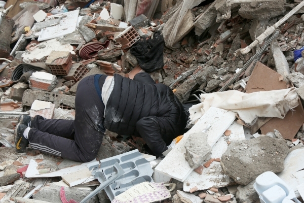 Землетрясение магнитудой 4,9 зафиксировали в Турции