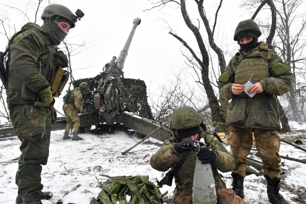 Российские военные уничтожили опорный пункт ВСУ в ЛНР из крупнокалиберной Мсты-Б