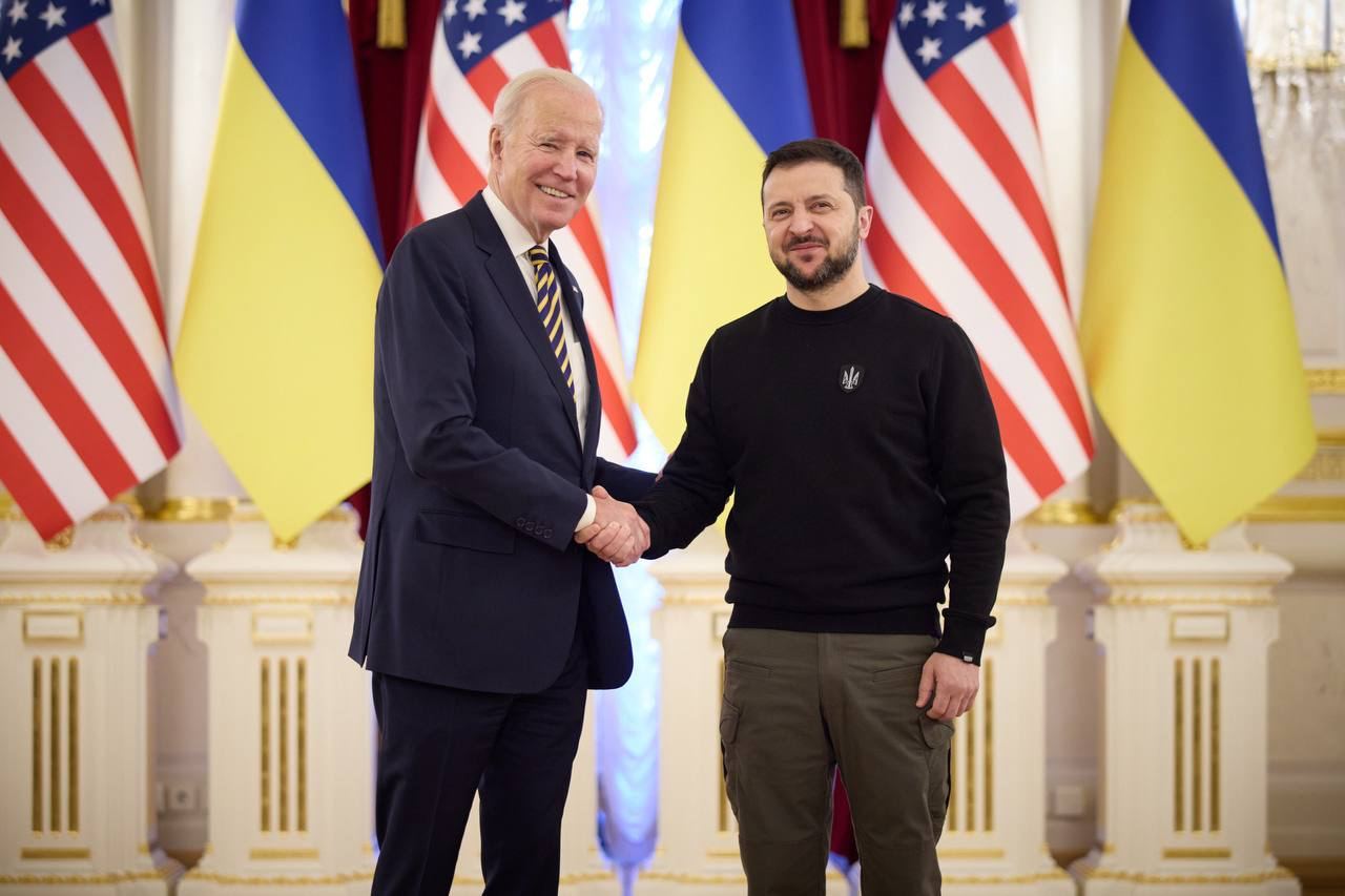 Reuters: Вашингтон предупредил Зеленского об исчерпании ресурсов для поддержки Украины