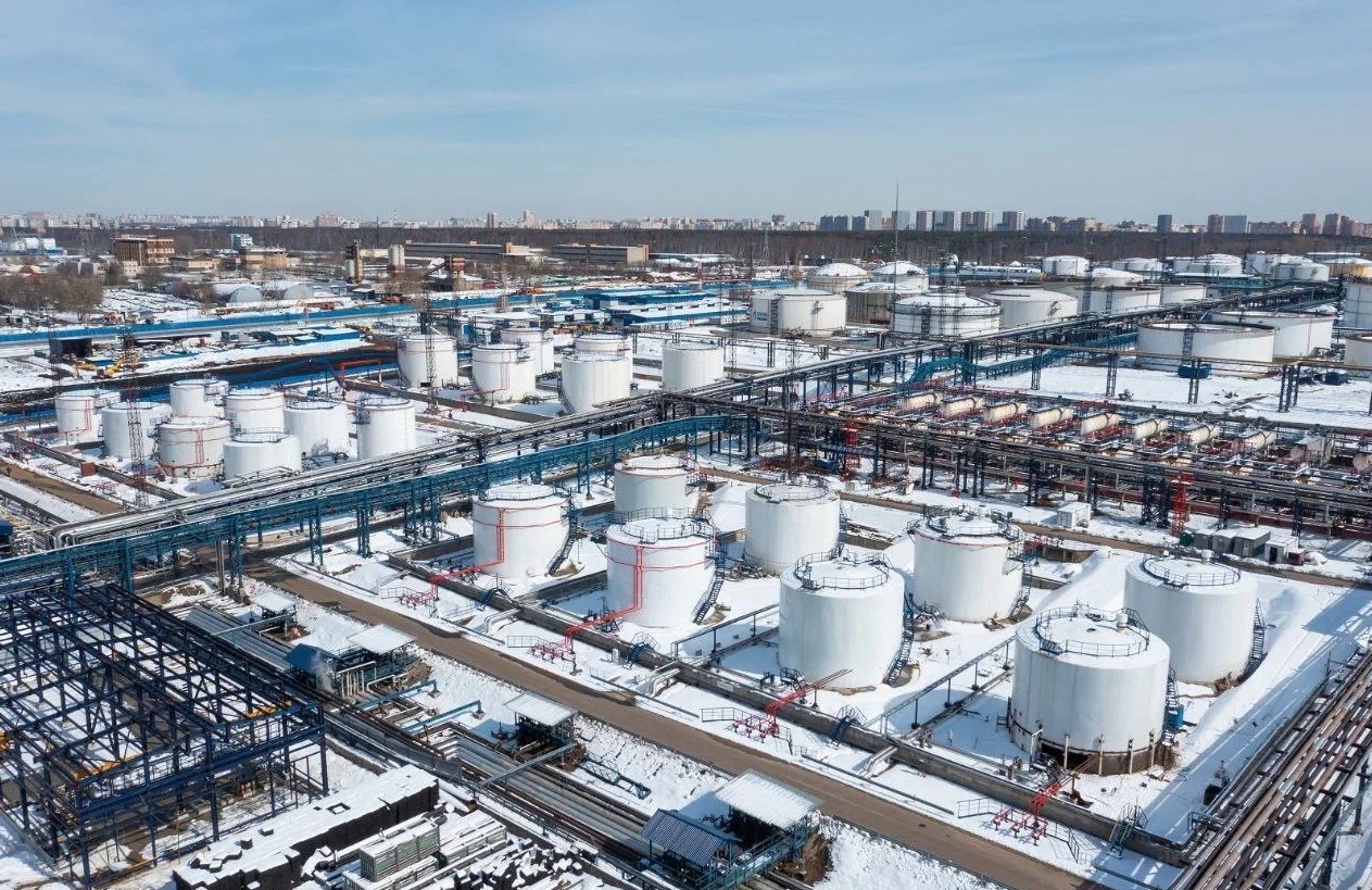 Нефтехранилище на московском заводе проходит модернизацию