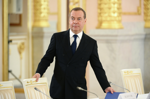Медведев: Украина никому не нужна и поэтому исчезнет