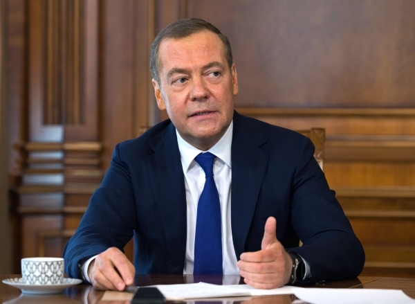 Медведев заявил, что конфликт на Украине может растянуться на десятилетия