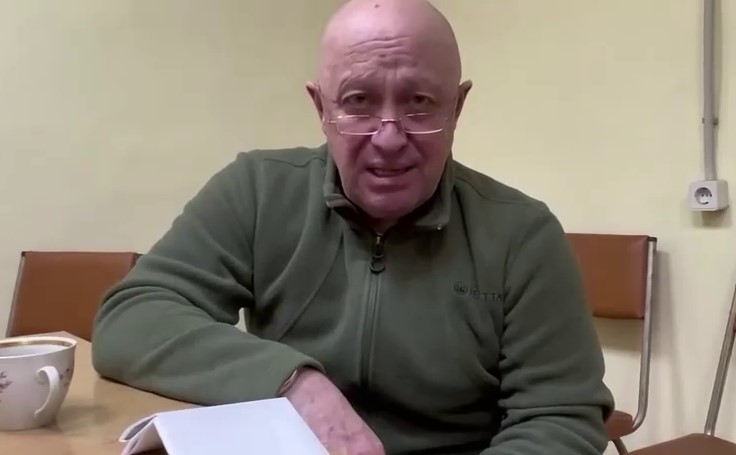 СМИ: Пригожин предлагал Киеву данные о российских позициях в обмен на выход ВСУ из Артемовска