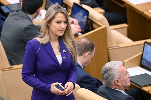 Депутат Лантратова ответила на рекомендацию назначить ее вместо Семигина