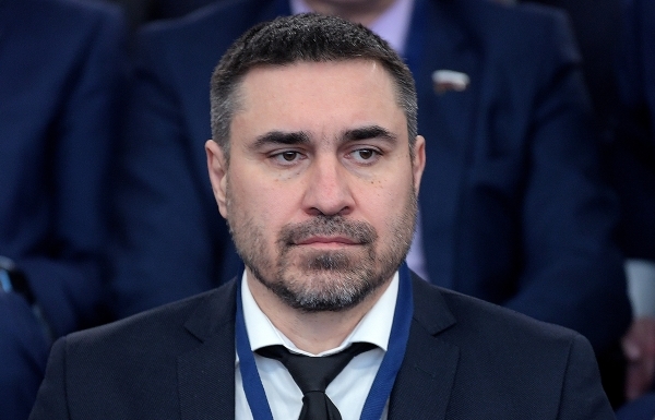 Хубезов подал в отставку с поста главы комитета Госдумы из-за участия в СВО