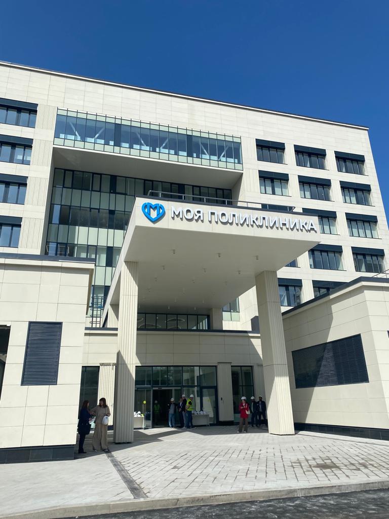 Новая взрослая поликлиника с травмпунктом откроется в Строгино в июле