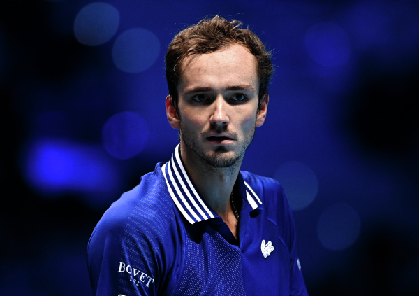 Теннисист Медведев вышел в четвертый круг турнира в Майами