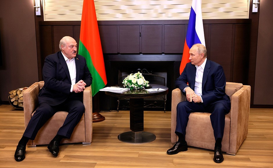 Лукашенко анонсировал переговоры с Путиным в формате «один на один»