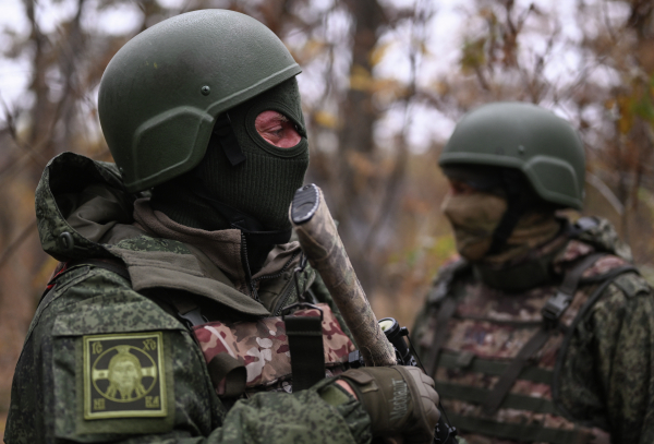 «Город-крепость»: Киев стянул в Часов Яр серьезные элитные войска и группировки 