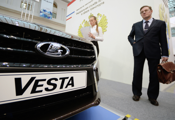 Продажи АвтоВАЗа в апреле обновили максимум с 2012 года