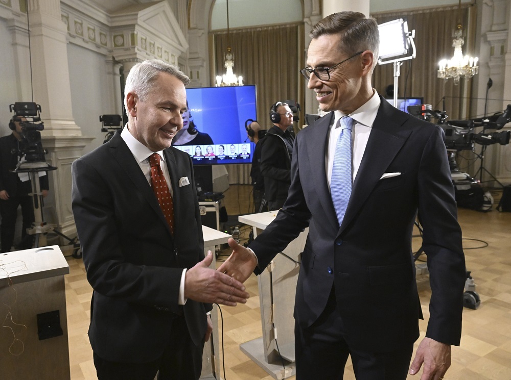 Александр Стубб лидирует на выборах президента Финляндии
