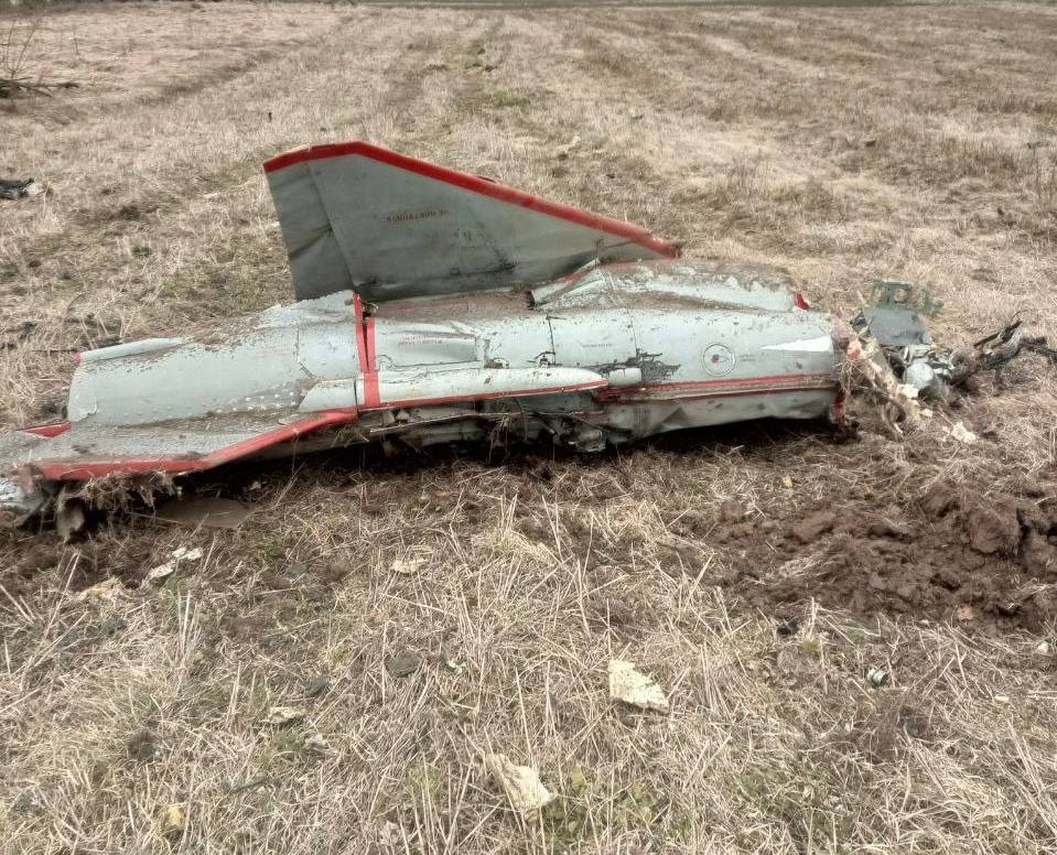Женщина погибла после удара дрона по автомобилю в Белгородской области