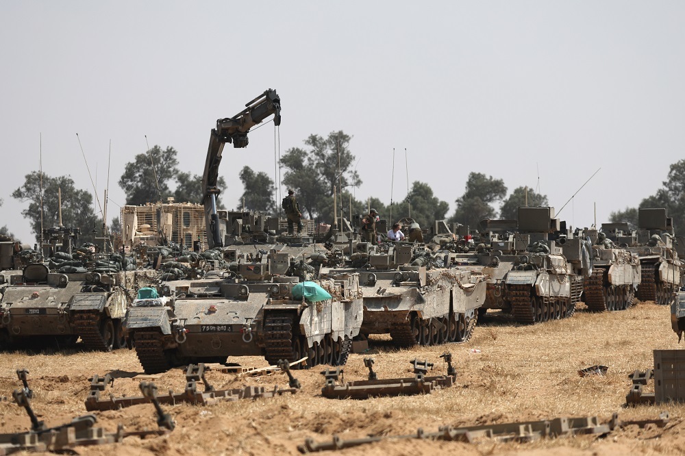 Гуманитарная катастрофа: Армия Израиля зашла в Рафах и заняла КПП