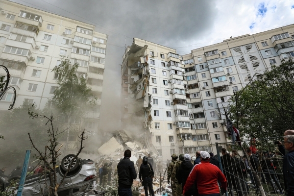 Тело 13 погибшего найдено под завалами обрушившегося дома в Белгороде