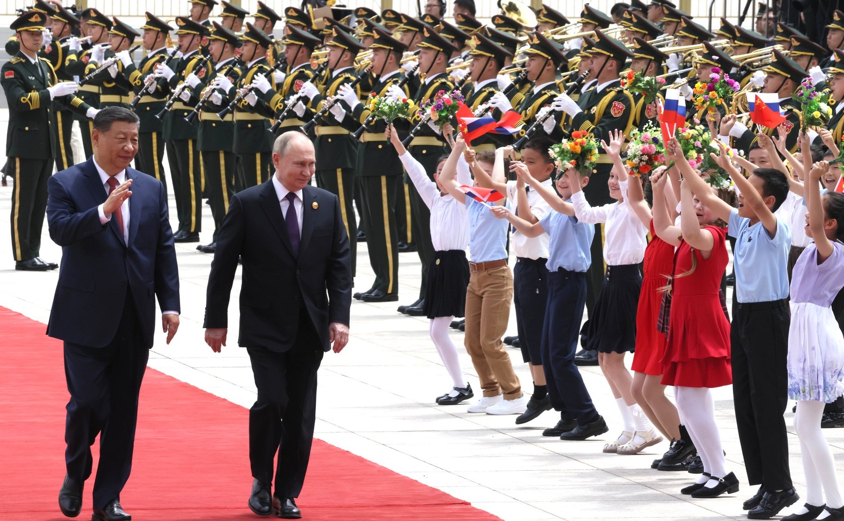 Путин прибыл с визитом в Харбин