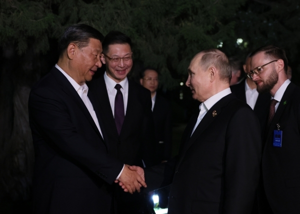 СМИ: Азия меньше зависит от Запада и выстраивает отношения с Россией