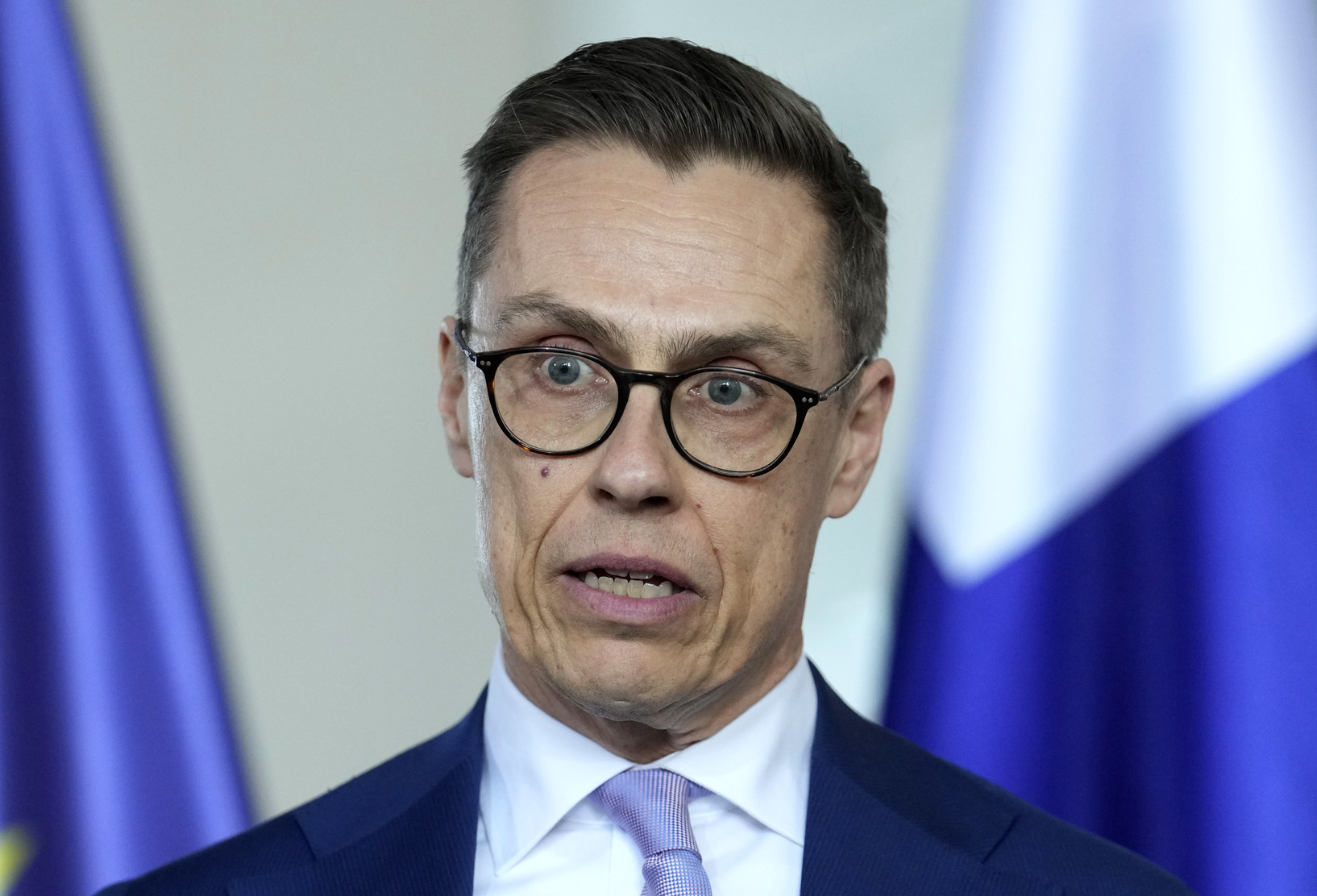 Президент Финляндии: Европе нужно перейти к экономике военного времени