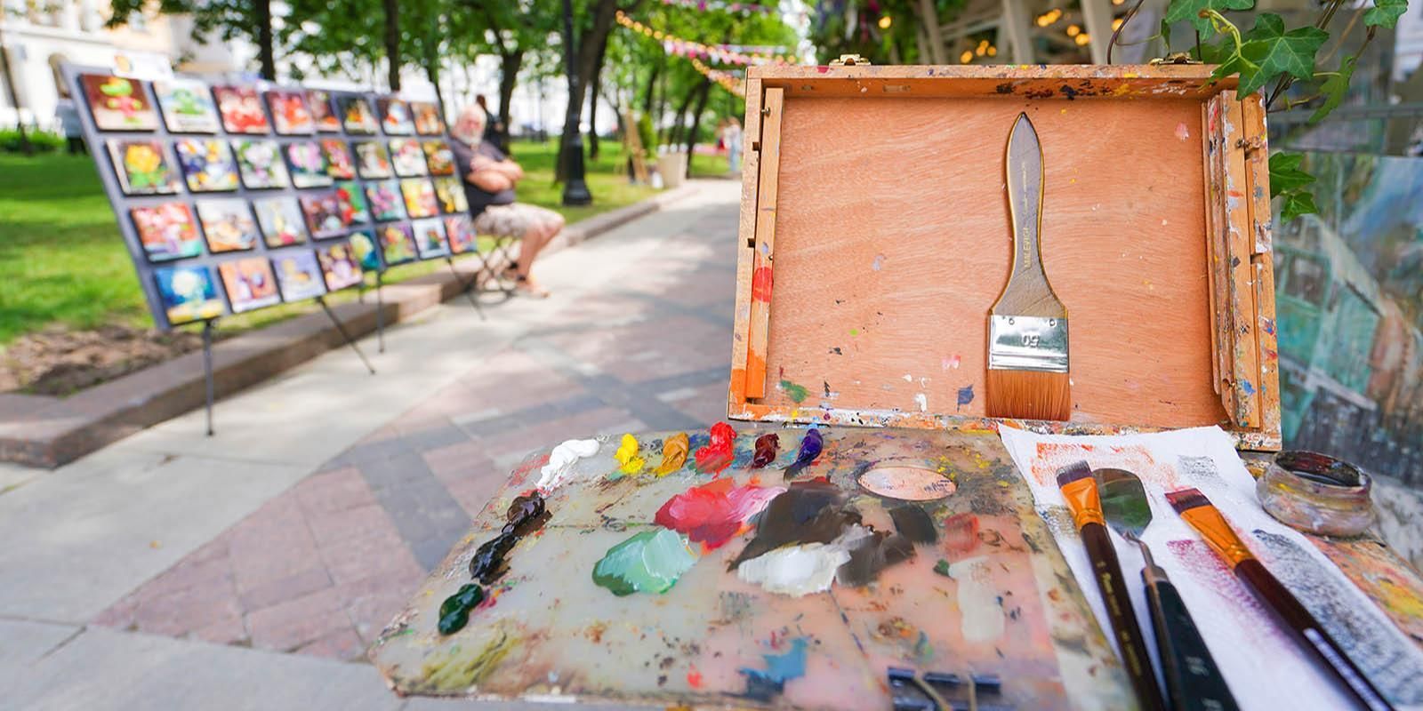 Посетителей фестиваля «Лето в Москве» научат создавать мозаику и витражи
