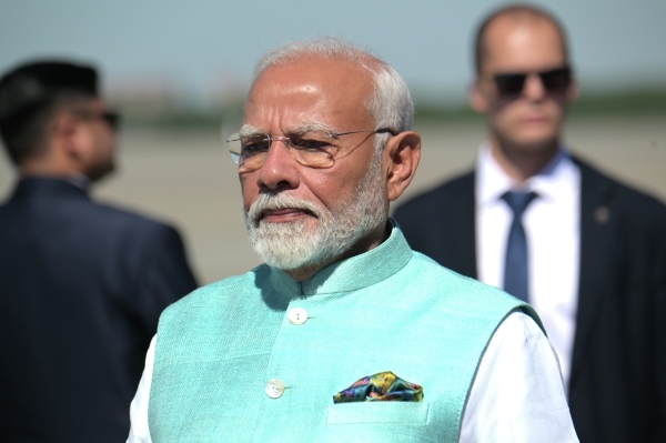 Премьер Индии назвал Россию партнером и в горе, и в радости