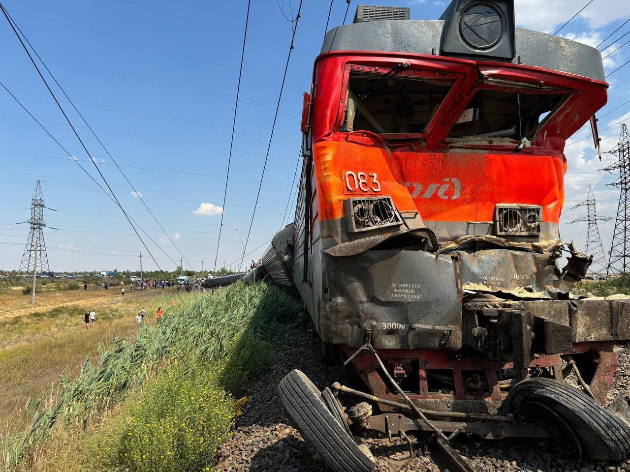 СМИ: Водитель «Камаза» транспортирован в больницу Волгограда после ДТП с поездом