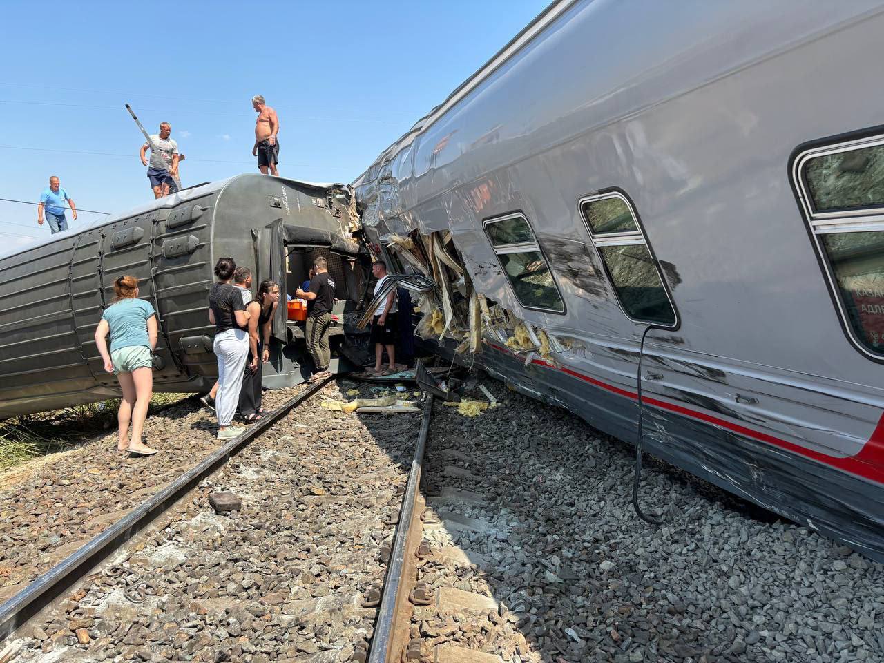 Жительница Казани рассказала о панике среди пассажиров сошедшего с рельсов поезда
