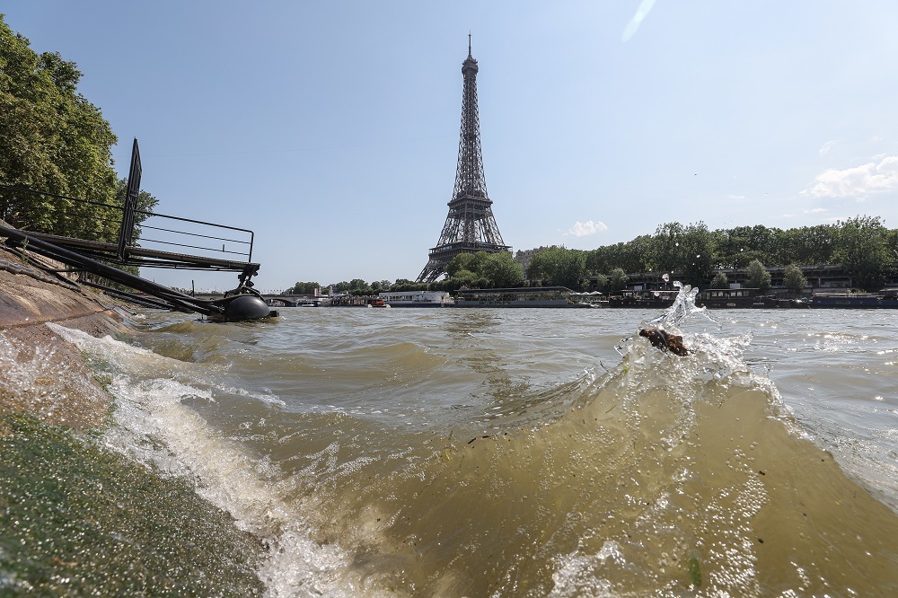Триатлонистов стошнило после заплыва по Сене на Олимпиаде в Париже