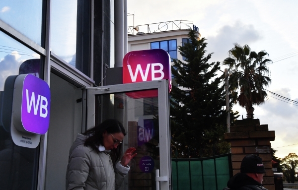 Wildberries готовится подвинуть «Яндекс» на рынке доставки еды