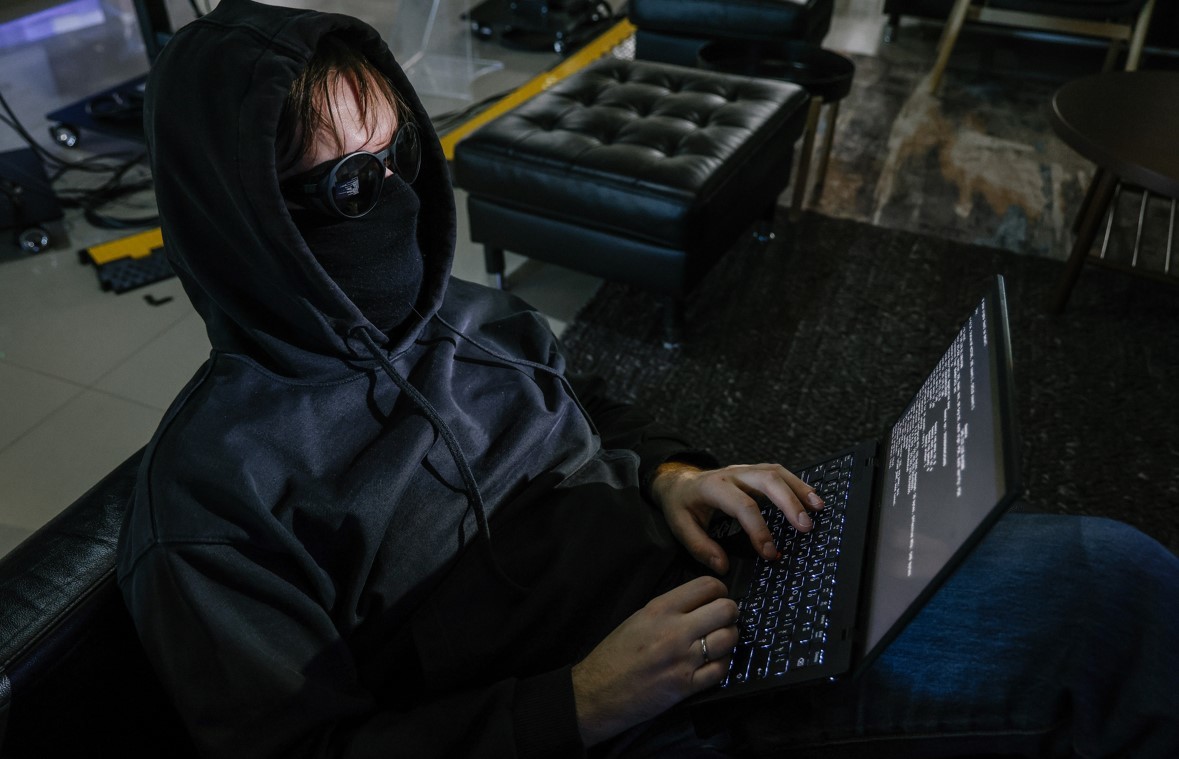 Хакер назвал череду кибератак на российские компании демонстрацией возможностей
