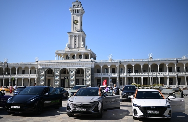 Автоэксперты объяснили, зачем Москва введёт верификацию в каршеринге