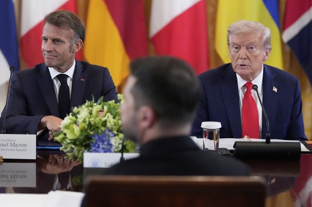 Трещина и выкрутасы Зеленского: Европа и Украина отвергли российские инициативы