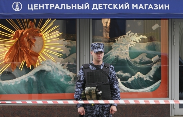 СК РФ возбудил уголовное дело по факту взрыва в ЦДМ в Москве