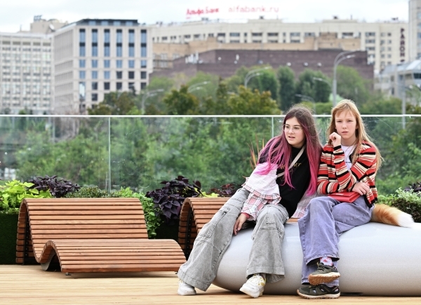 Сценарист Притяжения опроверг нехватку сериалов для подростков