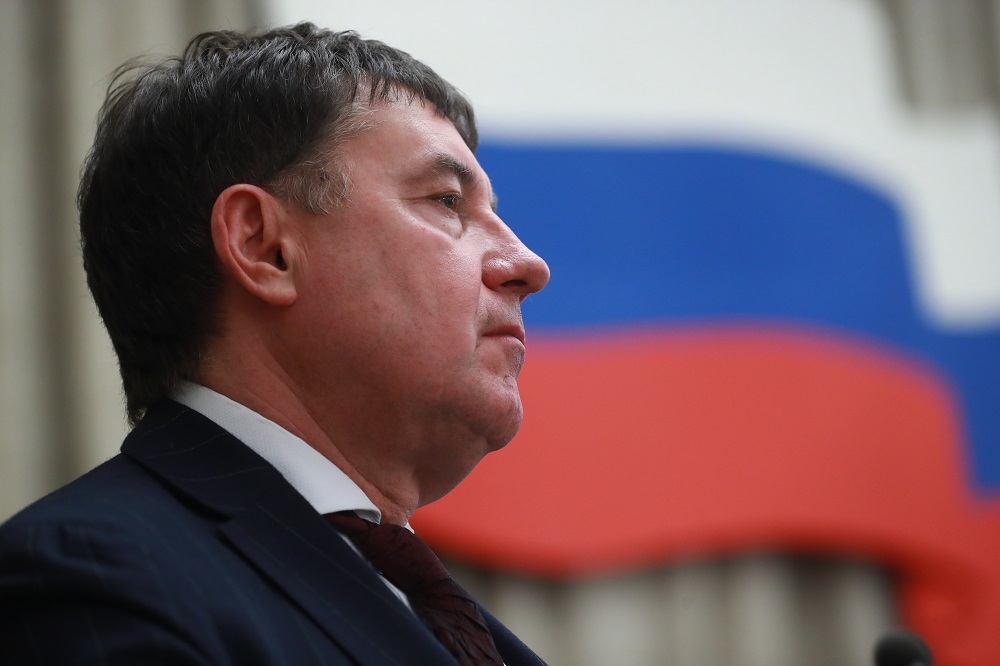 Коррупция и отели: Почему глава Совета судей РФ Момотов подал в отставку