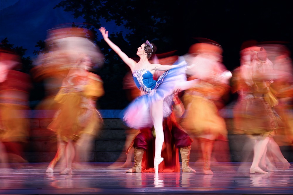 От Рахманинова до Кандинского: На сцене Кремлевского дворца покажут Ballet Triptych