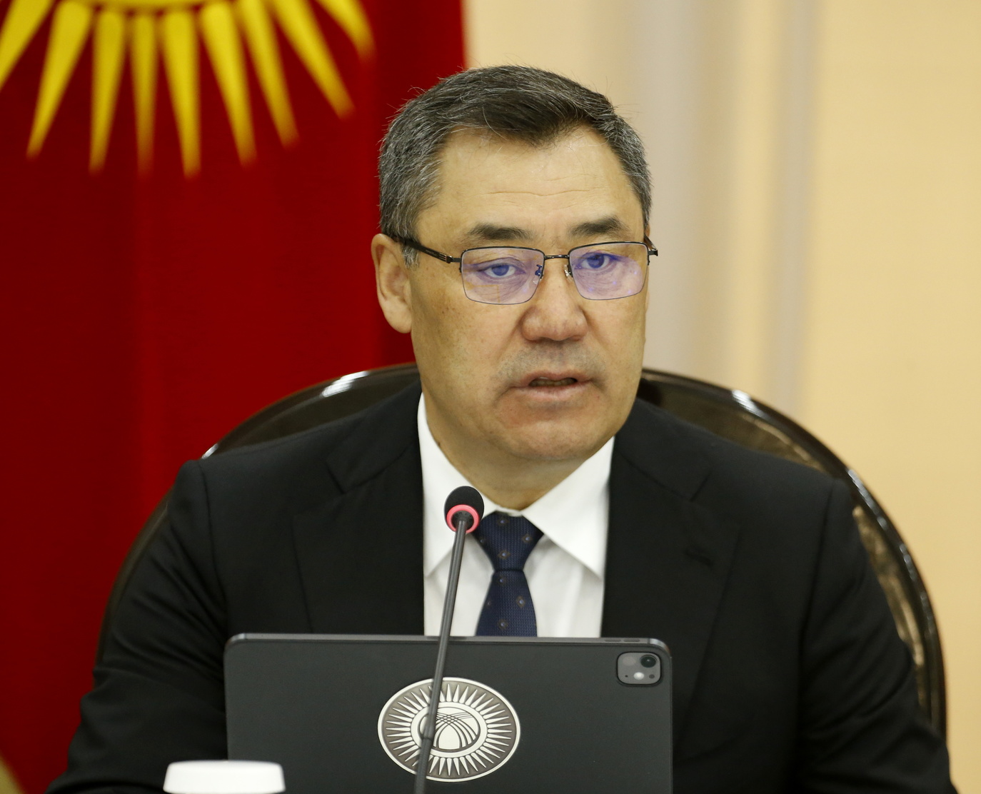 Президент Киргизии подписал закон о ратификации изменений в договор с Россией