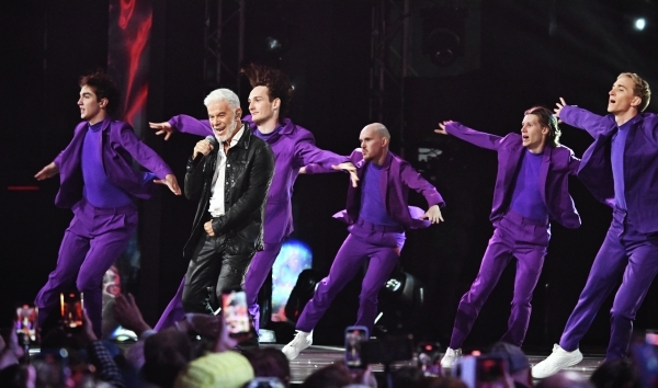 СМИ: Газманов перед 23 февраля поднял райдер почти в два раза