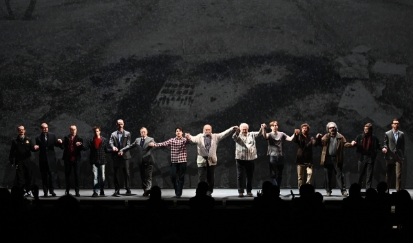 Драматический сгусток!: Зачем режиссеры ставят спектакли по культовому кино