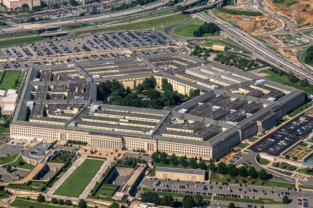 СМИ: Пентагон использует секретное оружие, которым могли облучать американцев на Кубе