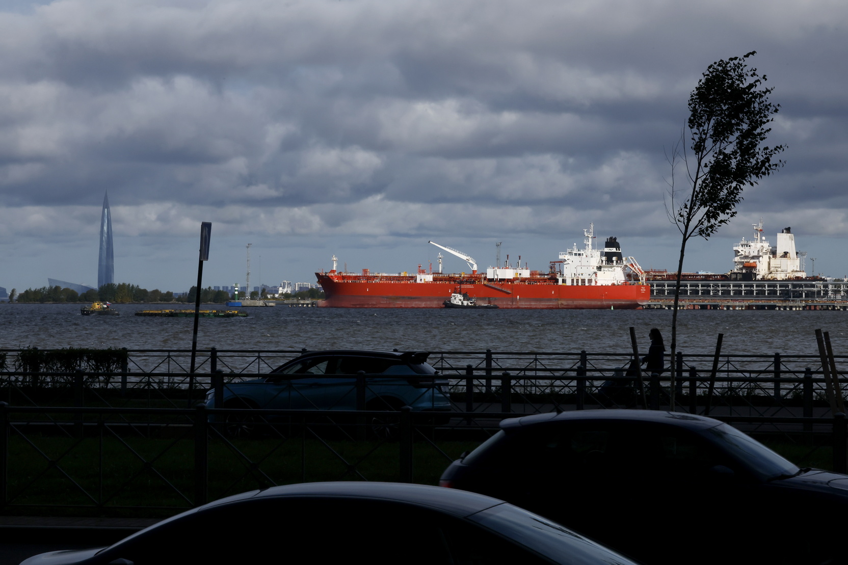 Два нефтяных танкера были атакованы беспилотниками в Черном море