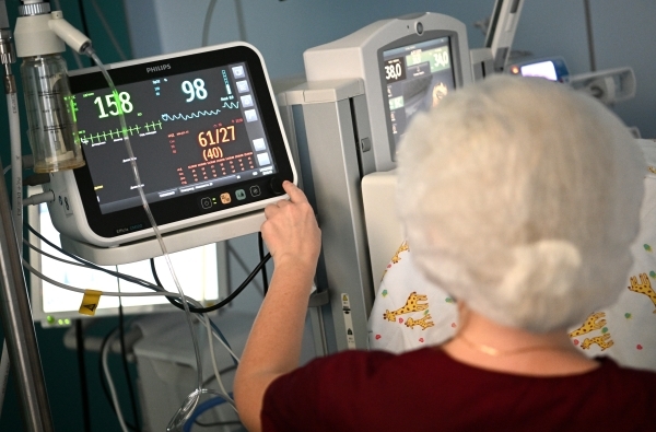 Инфекция изнутри: Что привело к гибели младенцев в роддоме Новокузнецка