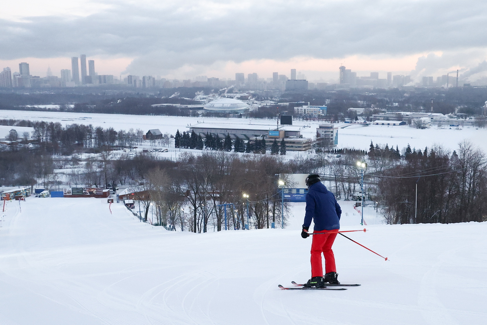 В Роскачестве объяснили риски наказания за опоздание в снегопад
