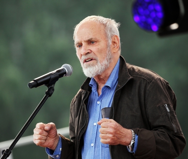 Умер кинооператор и писатель Анатолий Заболоцкий