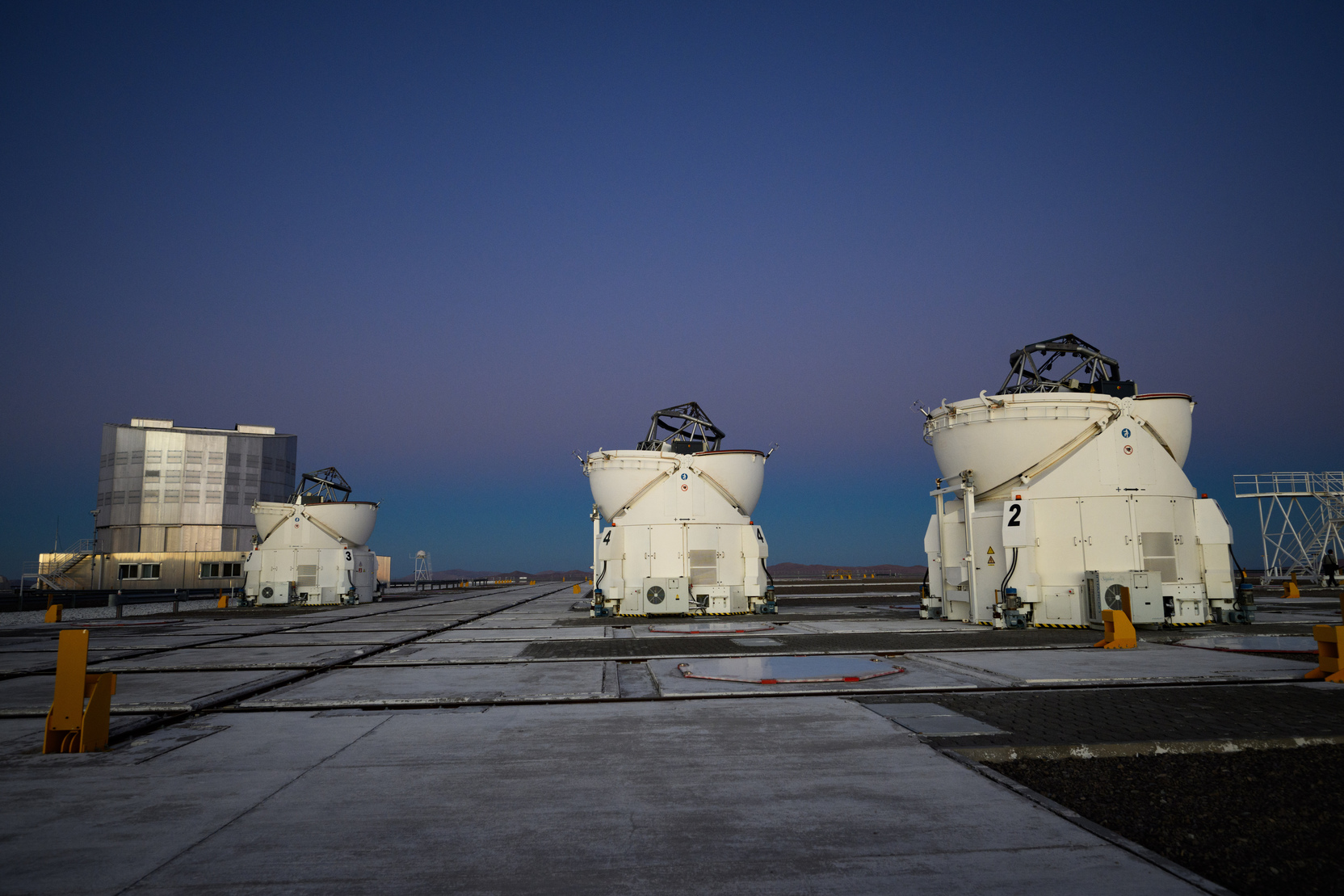 Газы, масса, тень: В РАН объяснили, как ученые снимут на видео черную дыру