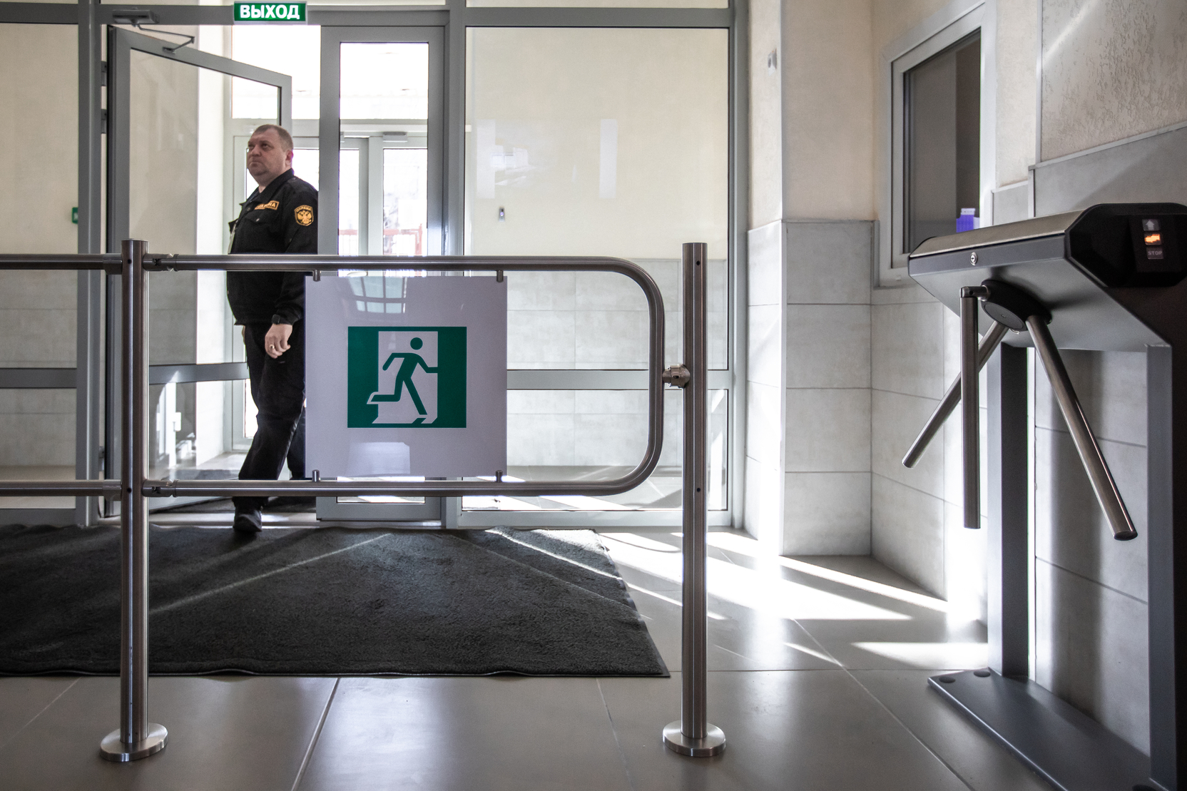 Степень опасности: В каких случаях действия охранников становятся преступлением