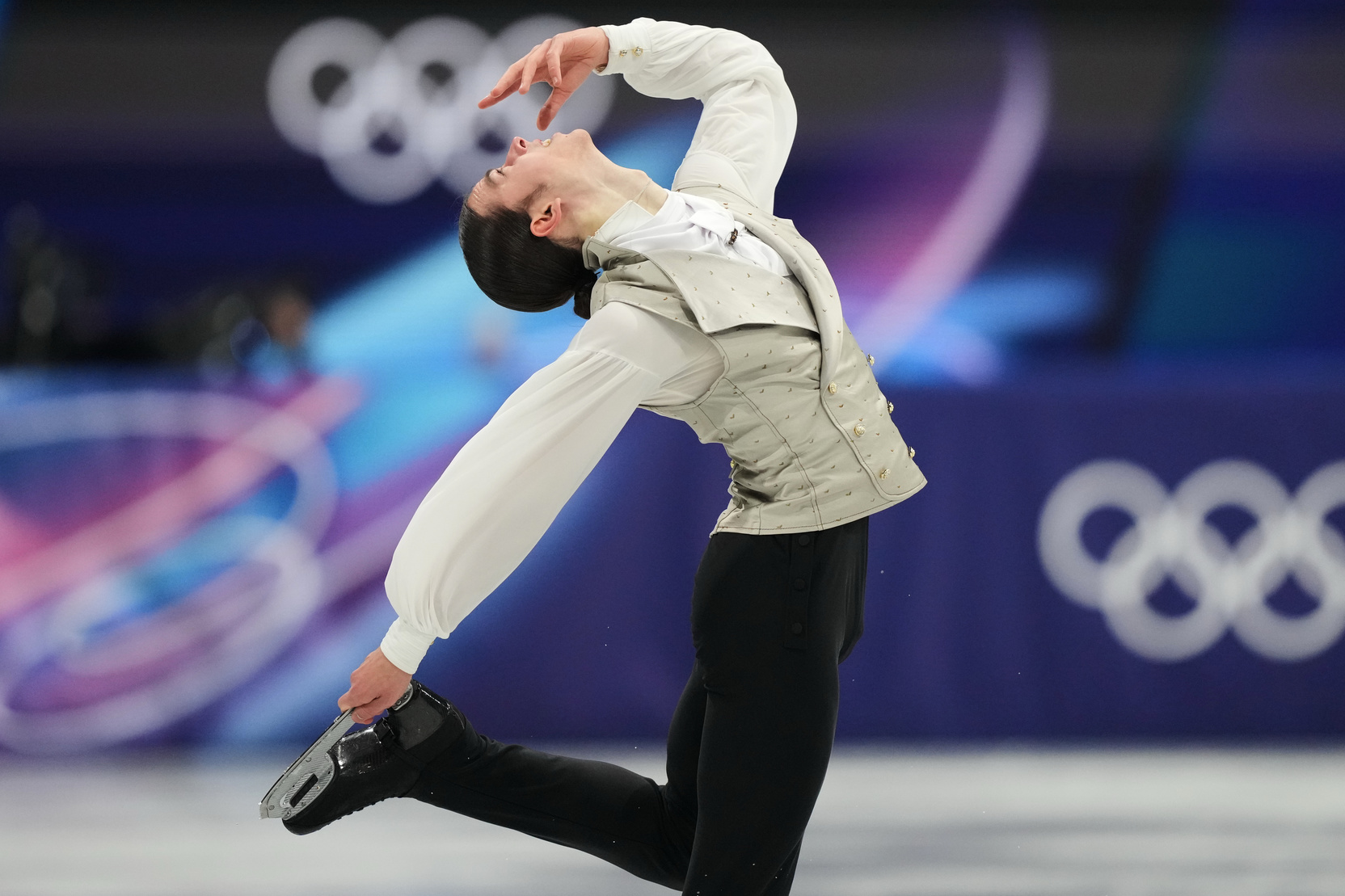 Песков назвал фигуриста Петра Гуменника большим молодцом