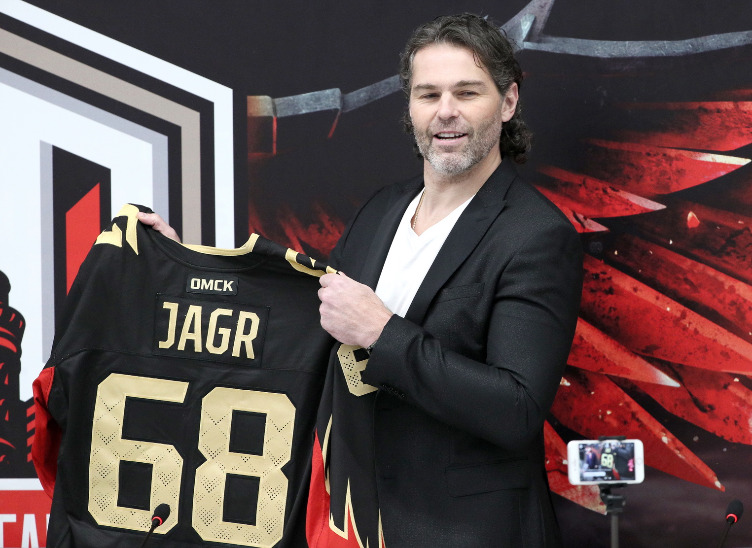 Яромир Ягр объявил о завершении карьеры в профессиональном хоккее