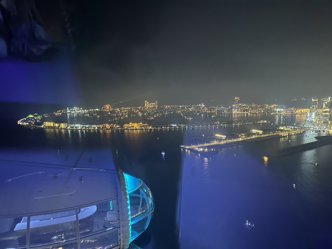 Сумасшествие на Пальме: Российские звезды рассказали о шоке от ударов по Дубаю