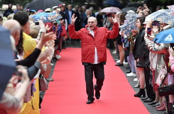 Звезда Дальнобойщиков Владимир Гостюхин сообщил о завершении кинокарьеры