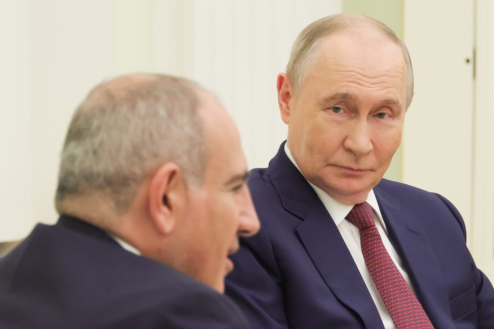 Путин допустил цивилизованный развод с Арменией